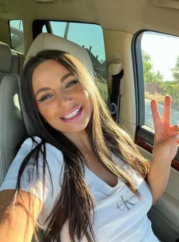 24x7 Available Escorts In Pune Free Home Delivery 3